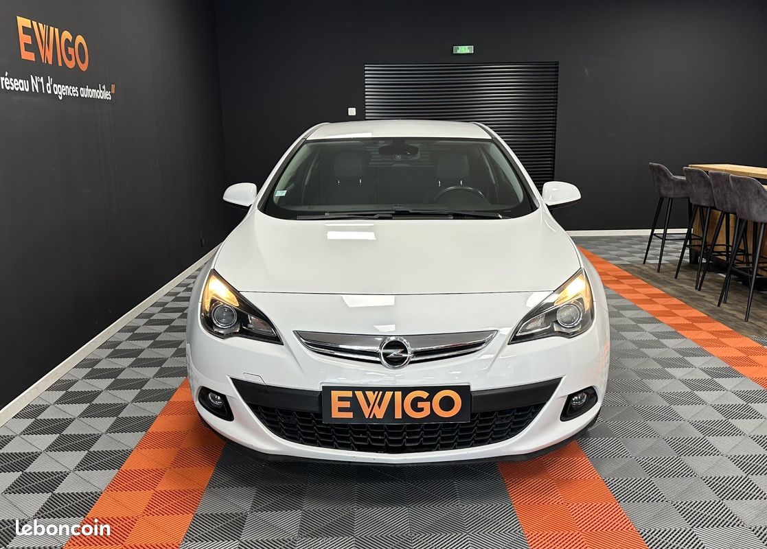 OPEL ASTRA GTC 1.7 CDTI 130ch FAP START/STOP SPORT (image 18)