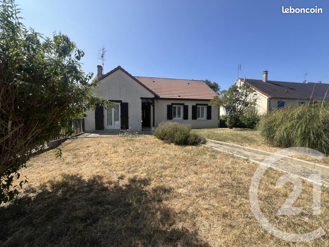 Maison 6 pièces 106 m² · au Blanc · 106 m² · 141 000 €