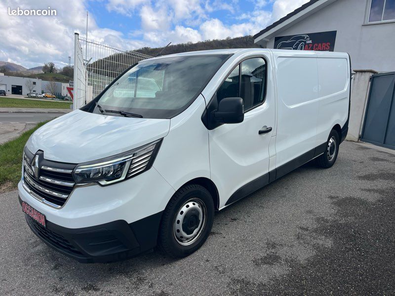 🚚 renault trafic iii l2h1 3t 2.0 dci 150 confort edc 14158 ht (image 2)