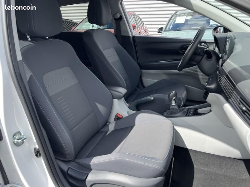 Hyundai Bayon 1.0 T-GDi 100ch Creative (image 14)