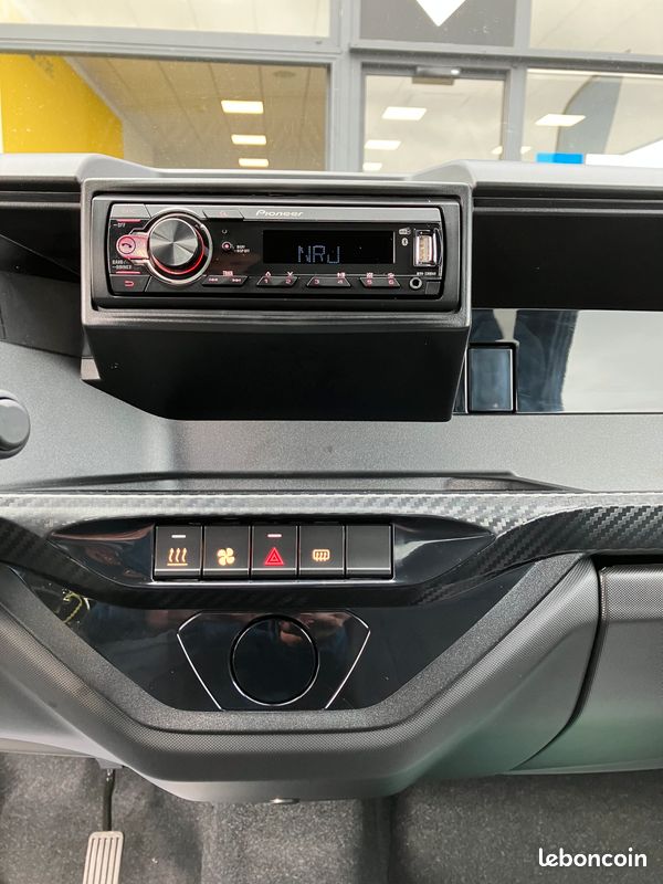 OFFRE EXCEPTIONNELLE Voiture sans permis LIGIER Myli IDEAL EV8 kWh jusqu’à 123 km d’autonomie (image 4)