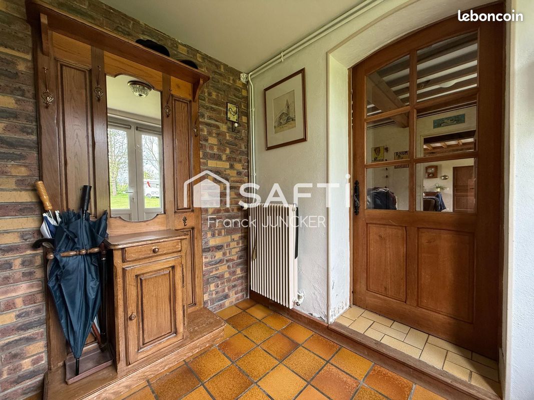 Maison 6 pièces 156 m² · à Saint-Paul-du-Vernay · 156 m² · 270 000 €