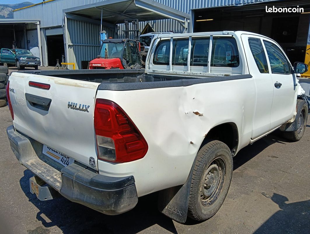 Pièces détachées Toyota Hilux Revo (image 5)