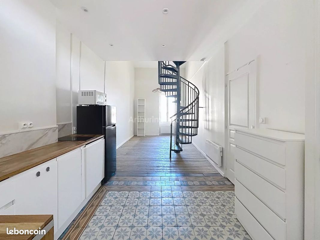 Appartement 1 pièce 25 m² · à Roanne · 25 m² · 430 €