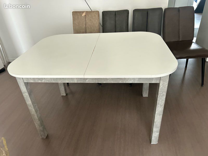 Table extensible avec 6 chaises (image 8)