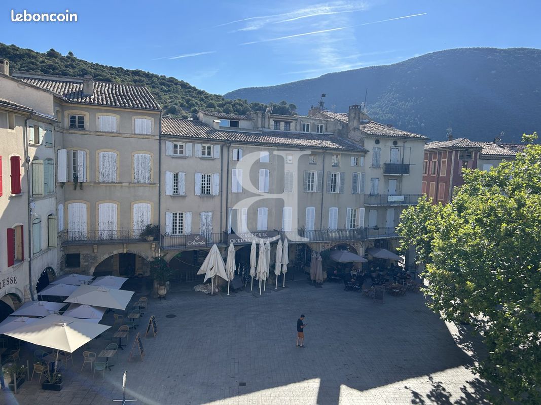 Appartement 1 pièce 45 m² · à Nyons · 45 m² · 90 000 €