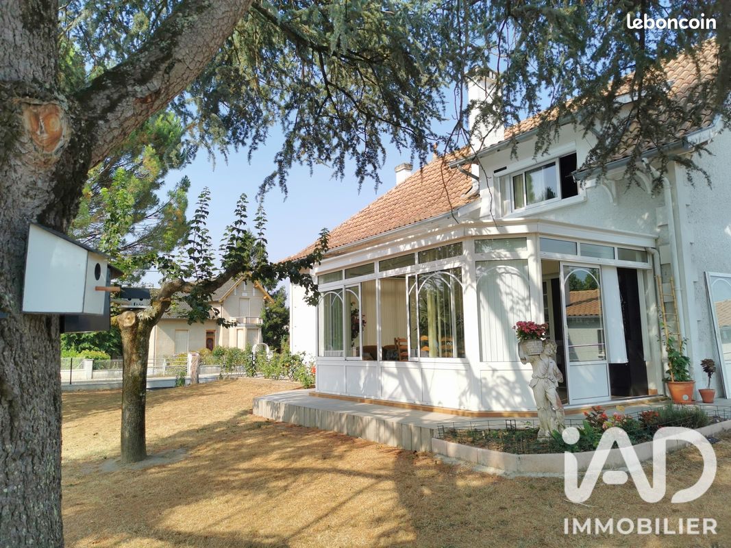 Maison 5 pièces 133 m² · à Coutras · 133 m² · 265 000 €