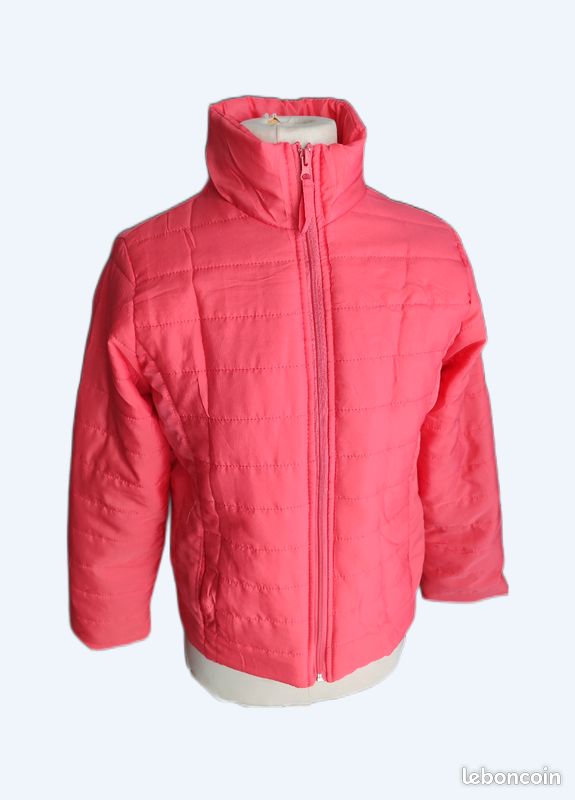 Doudoune légère taille M Vêtements