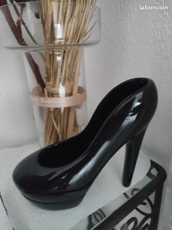 Chaussure décorative (image 1)