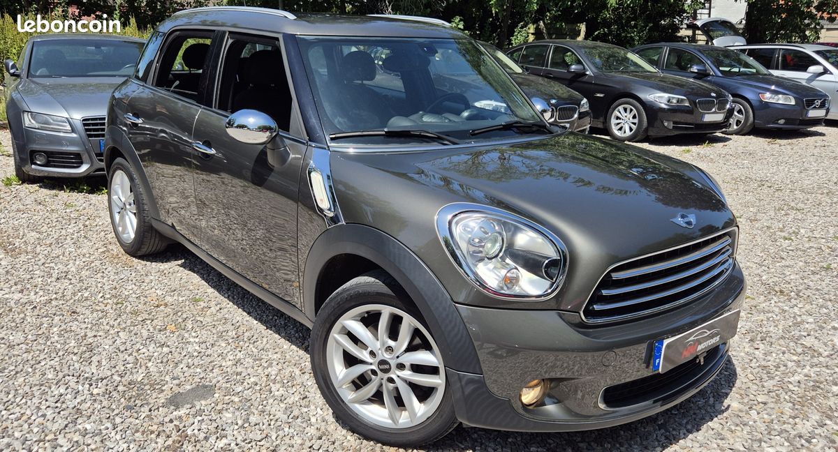 Tres belle mini countryman cooper 122 ch automatique 2012 seulement 97 000 km cuir regulateur xenon carnet entretien 10 990 (image 1)