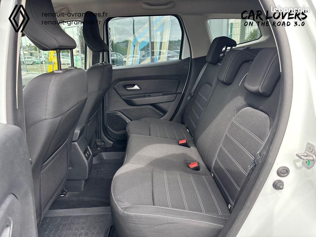 DACIA Duster Blue dCi 115 4x4 Prestige (image 15)