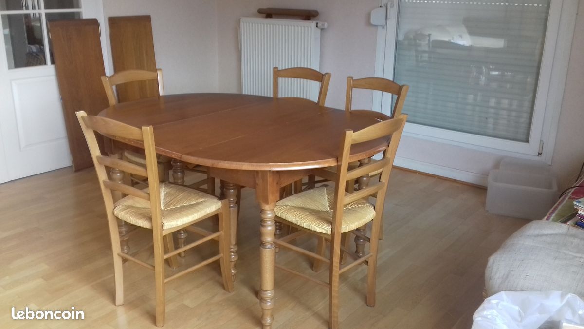 Table et 5 chaises (image 1)