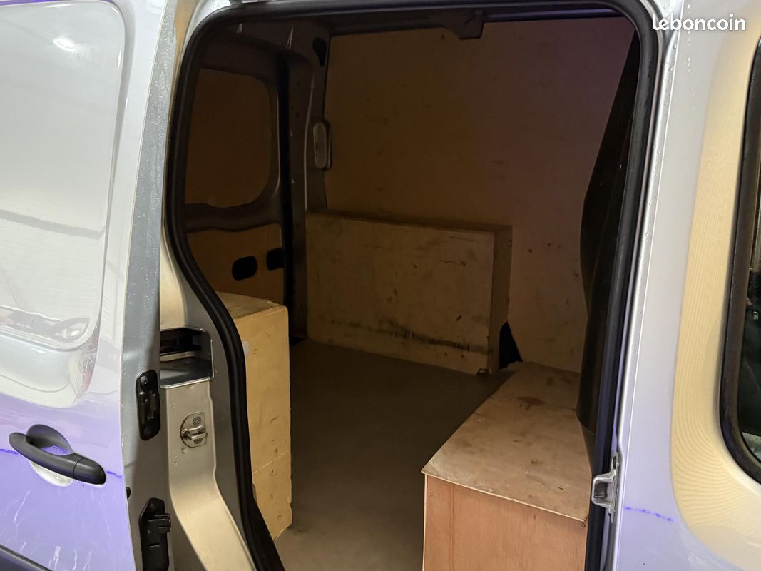 Renault kangoo l1 1.5 80 ii express fourgon rien a prevoir (image 24)