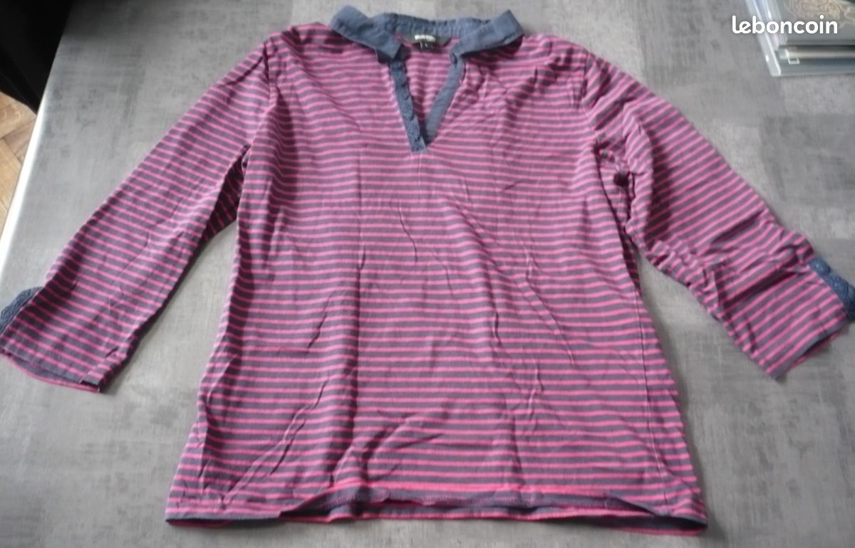 T-shirt à rayures en rouge et bleu marine broderies Burton femme - Main Image