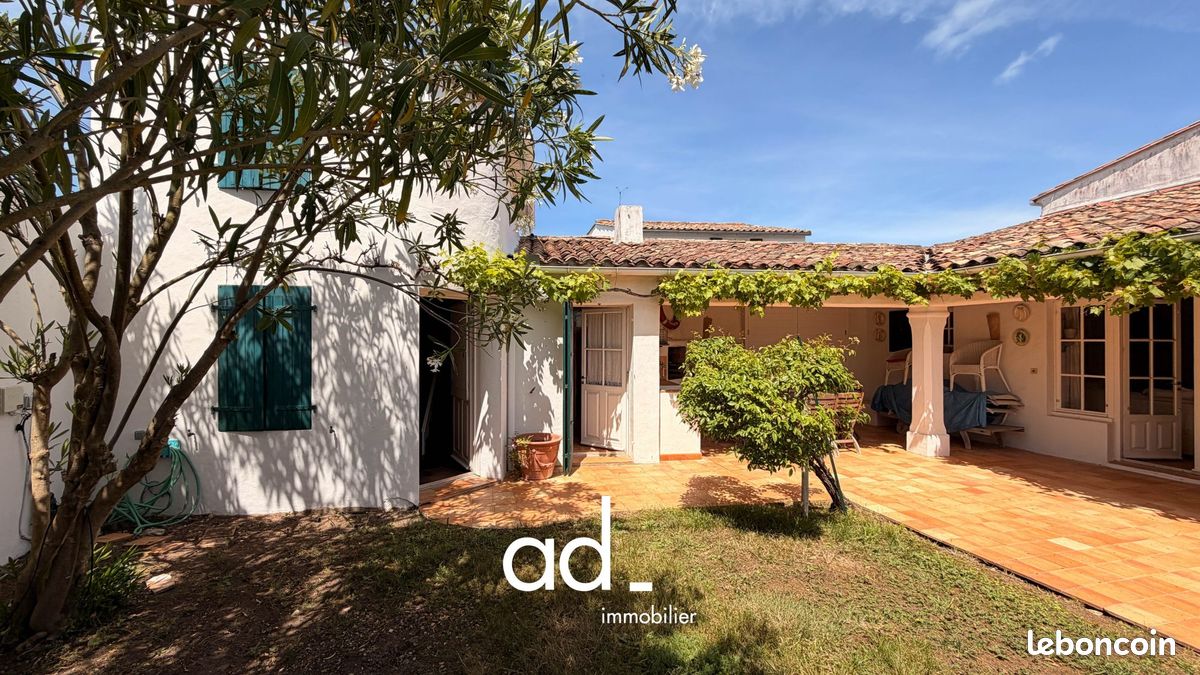 Maison 8 pièces 155 m² · à Loix · 155 m² · 1 050 000 €