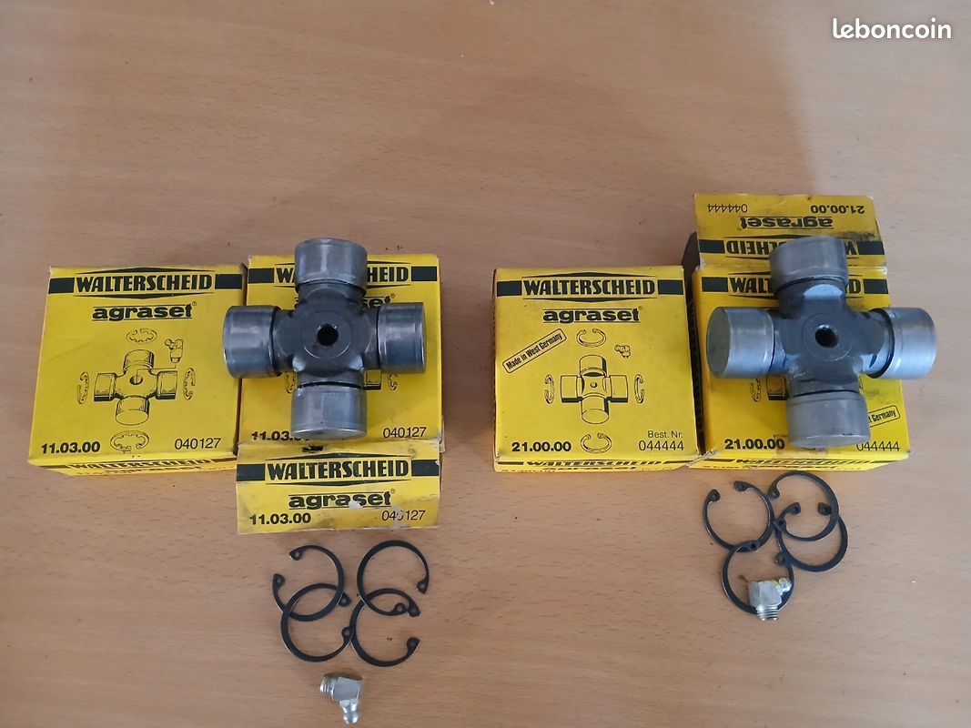 Walterscheid croisillons de cardan neufs 21.00.00 et 11.03.00 - Matériel  agricole