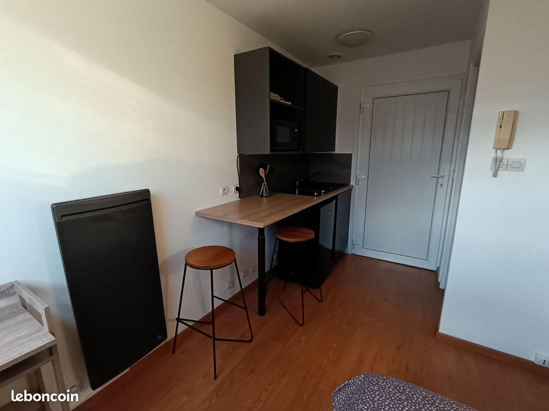 Appartement 1 pièce 13 m² · à Calais · 13 m² · 390 €/mois