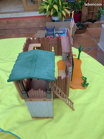 Lot Playmobil Vintage Western – Fort Eagle Nordistes – Set 7936 + 4 Persos + Notice