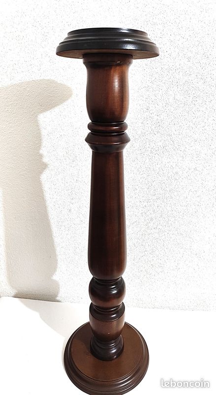 Sellette en bois (image 1)
