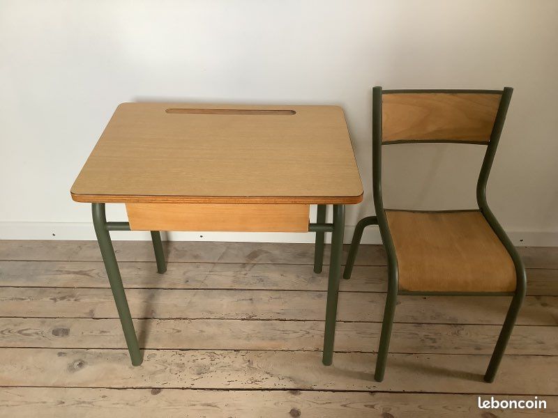 Bureau enfant année 50 avec sa chaise (image 2)