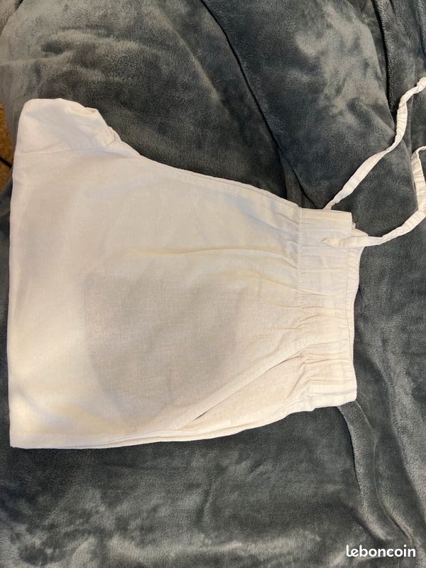 Lot Vêtements (jeans/jupes/pantalons) (image 5)