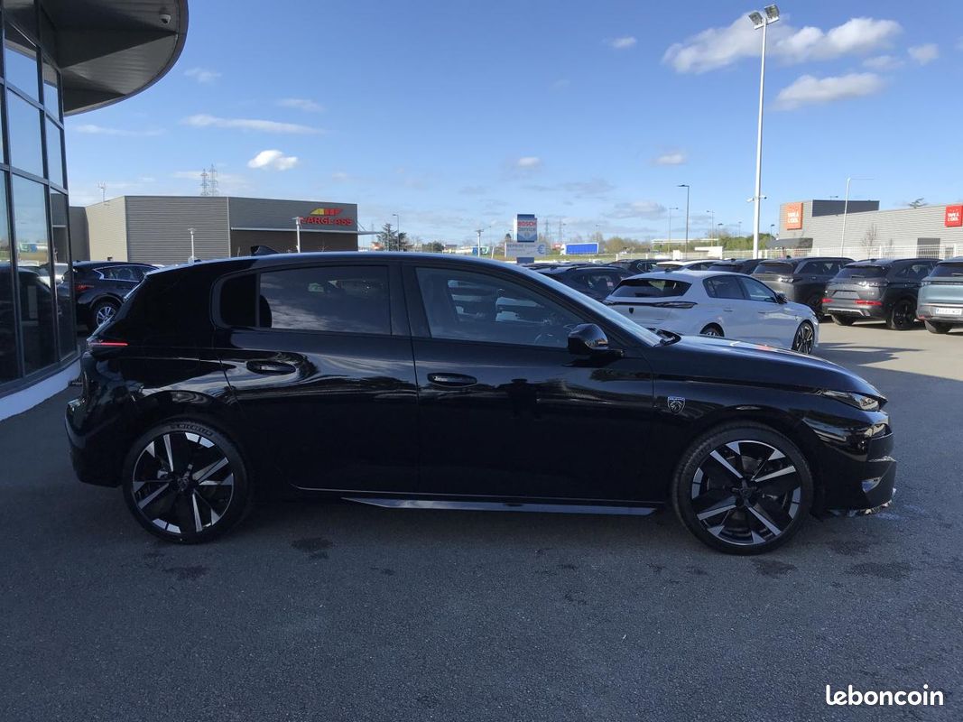 PEUGEOT 308 Hybrid 145 e-DCS6 GT (image 8)
