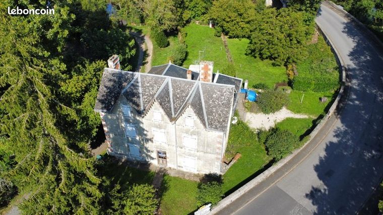 2 maisons rénovées – 6 chambres – accès rivière – potentiel chambres d’hôtes