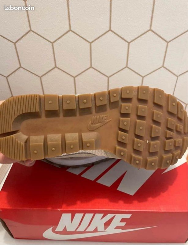 Basket Nike crème (image 7)