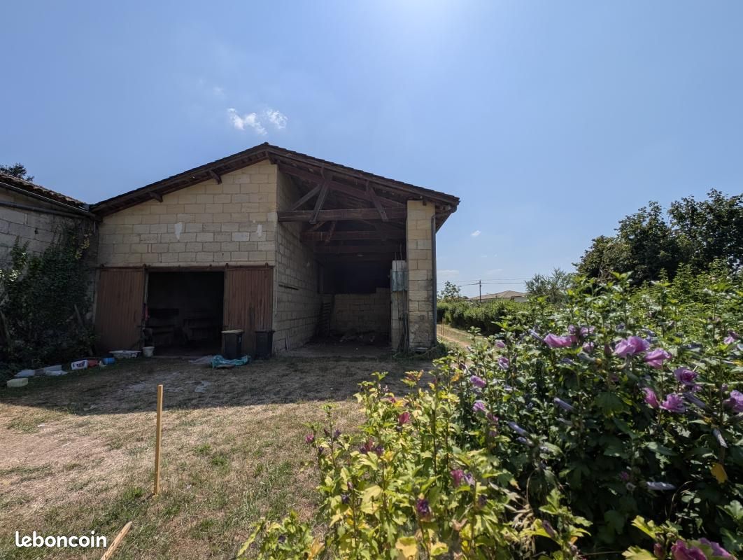 Maison 135 m² · à Génissac · 135 m² · 95 000 €