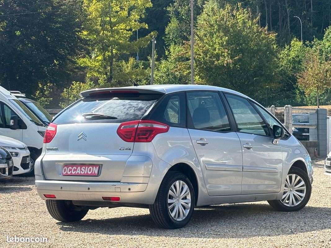 CITROEN C4 PICASSO 1.6 HDi 110ch Pack Ambiance (image 2)