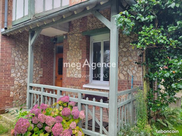 Maison 7 pièces 140 m²