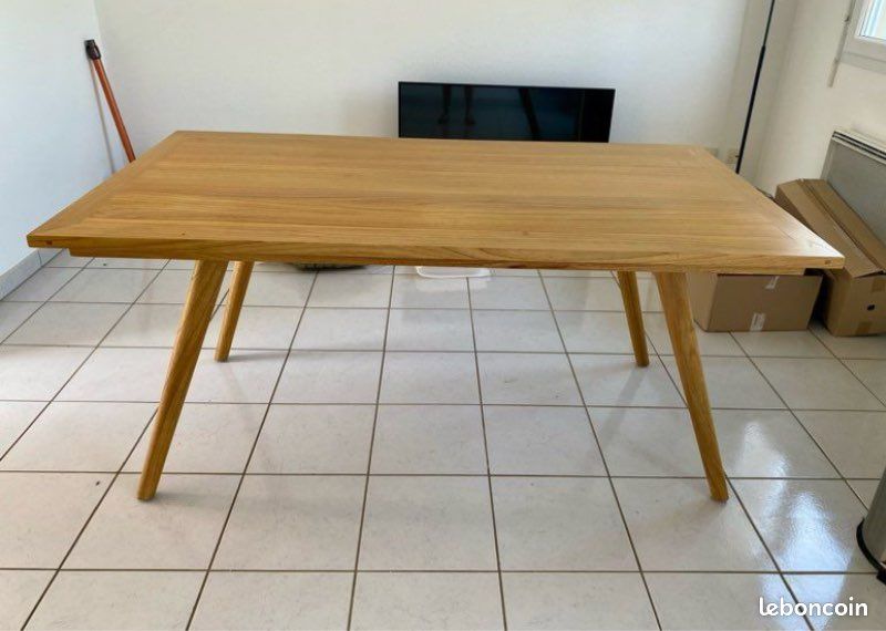 Table en bois style scandinave (image 3)
