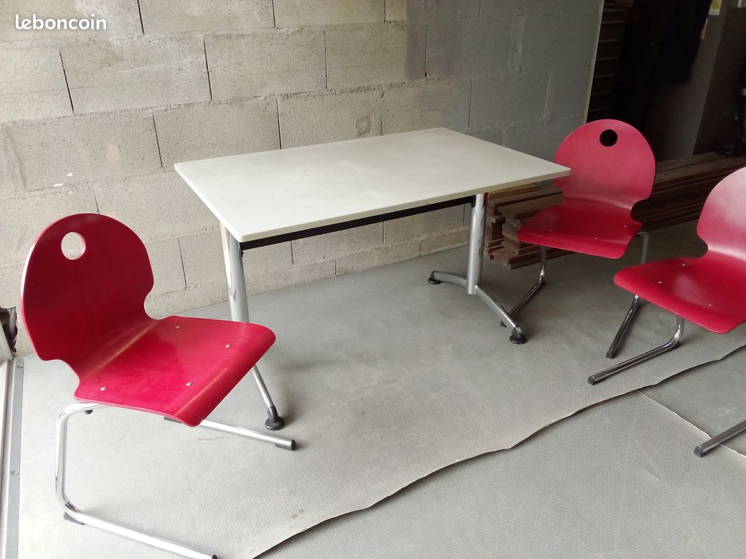 Table bureau et chaises (image 2)