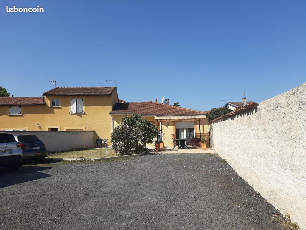 Maison 3 pièces 90 m² · à Andrézieux-Bouthéon · 90 m² · 920 €/mois