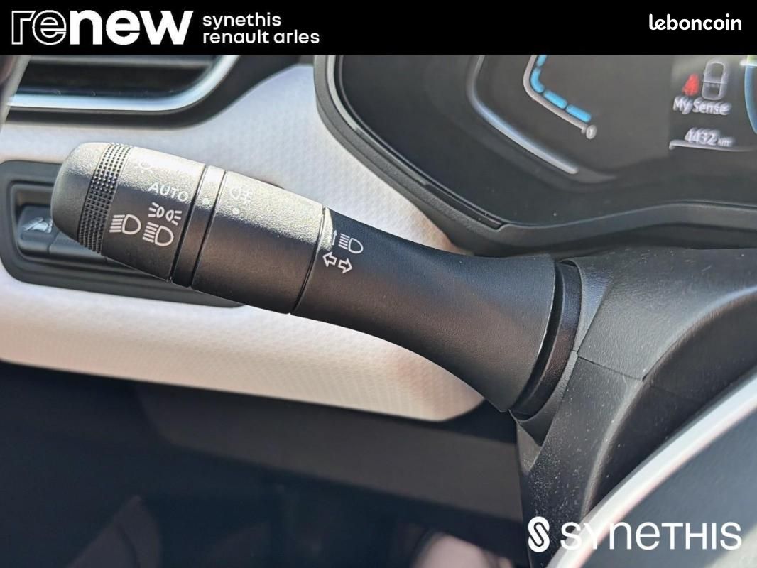 Renault Clio V E-Tech 140 - 21N Intens (image 13)