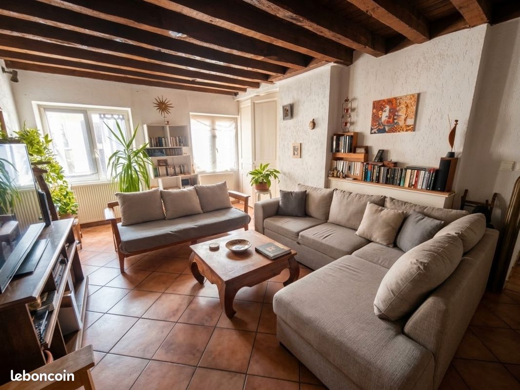Appartement 4 pièces 100 m² · à Chalon-sur-Saône · 100 m² · 120 000 €