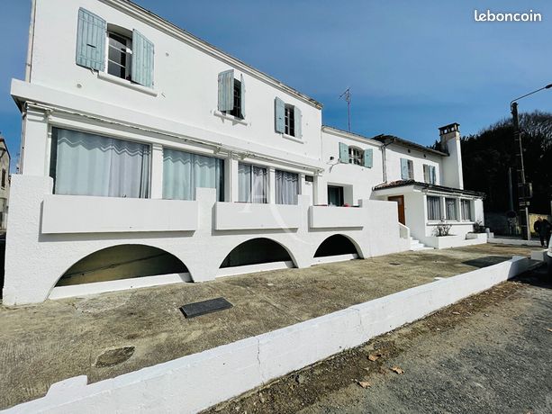 Immeuble 13 pièces 580 m²