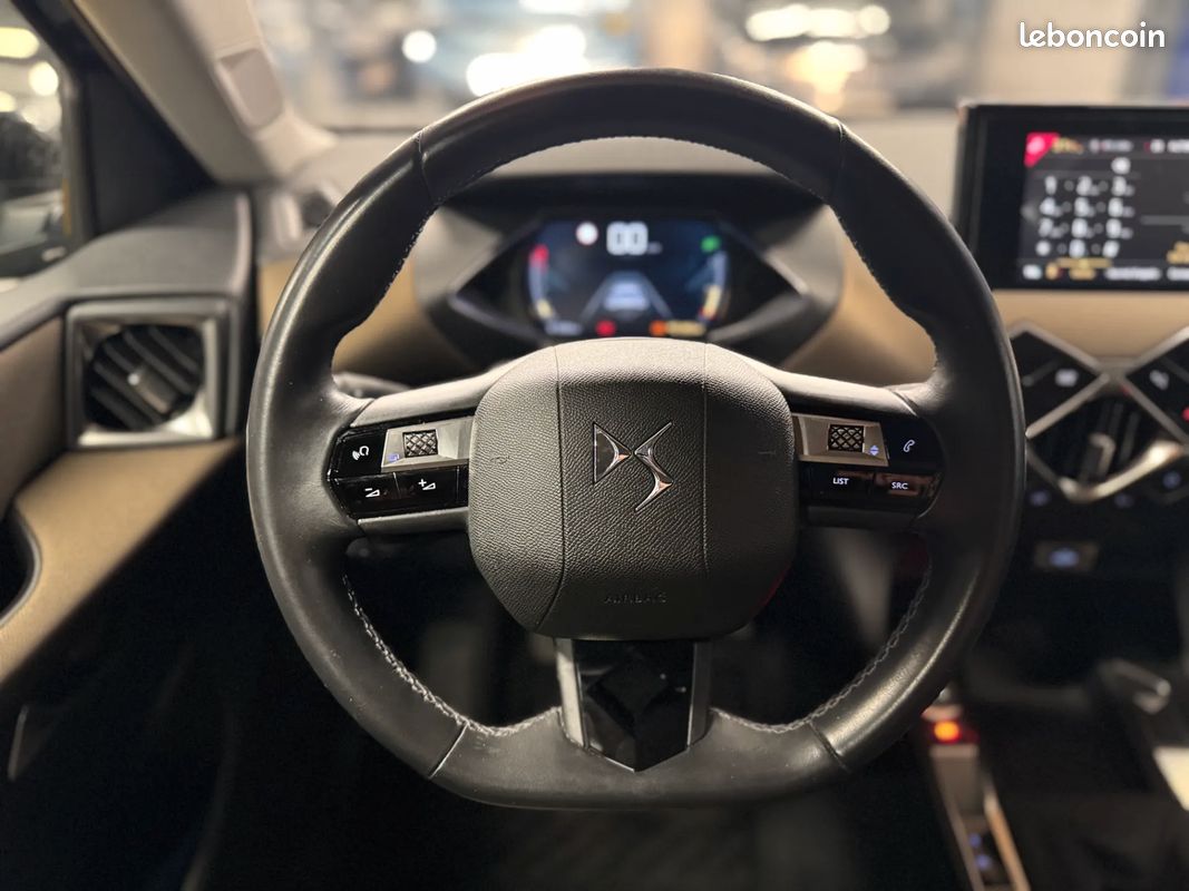 DS DS 3 Crossback Chic 1.5L Diesel 102ch - Suivi complet - 2021 (image 13)