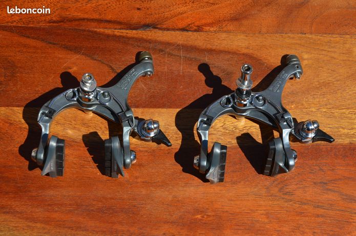 Étriers De Frein Shimano 600 Tricolore BR-6400 - Pivot Central - Excellent état