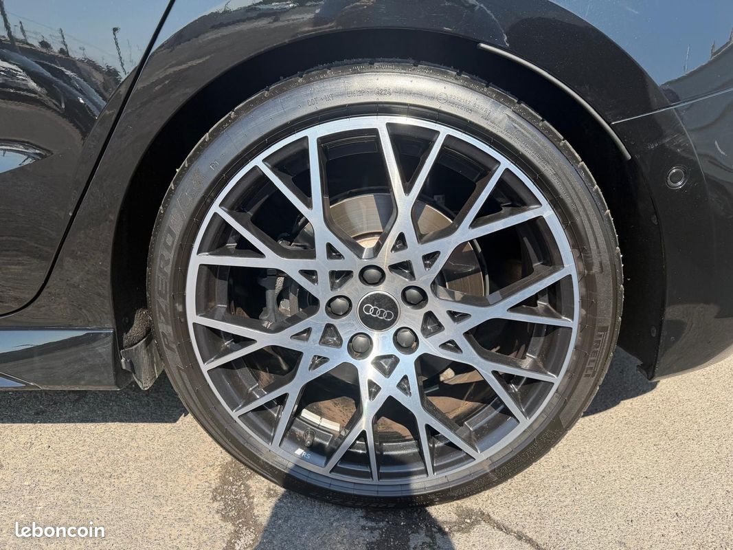 Audi RS3 SPORTBACK 2.5 TFSI 400CV quattro S-tronic 7 CARTE GRISE FRANCAISE (8900 KMS) (image 15)