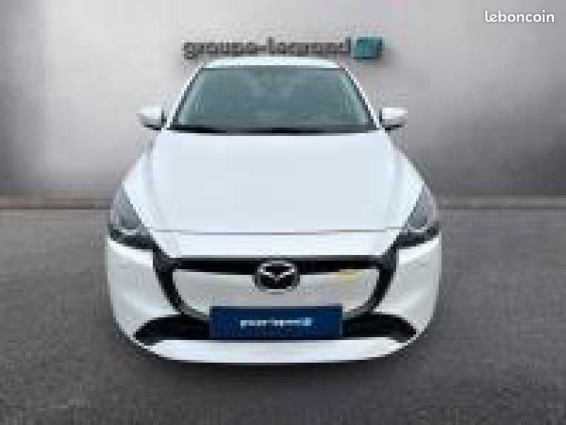 Mazda Mazda 2 1.5 e-SKYACTIV G M Hybrid 90ch Centre-Line 2023 (image 2)
