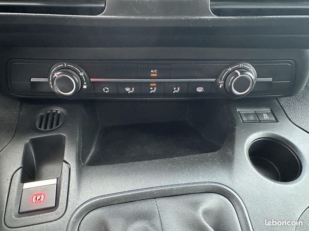 Citroën Berlingo (3) M 650kg BlueHDi 100 BVM Driver (image 17)