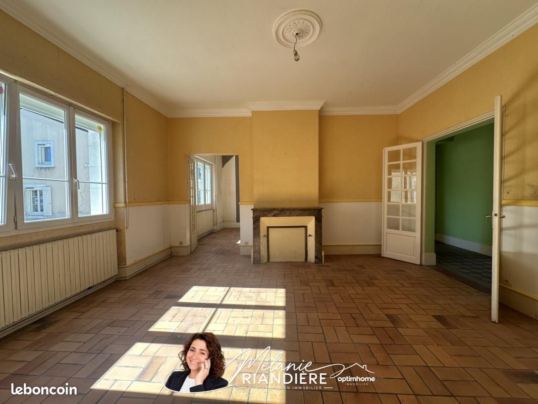 Maison 6 pièces 134 m² · à La Flèche · 134 m² · 168 000 €