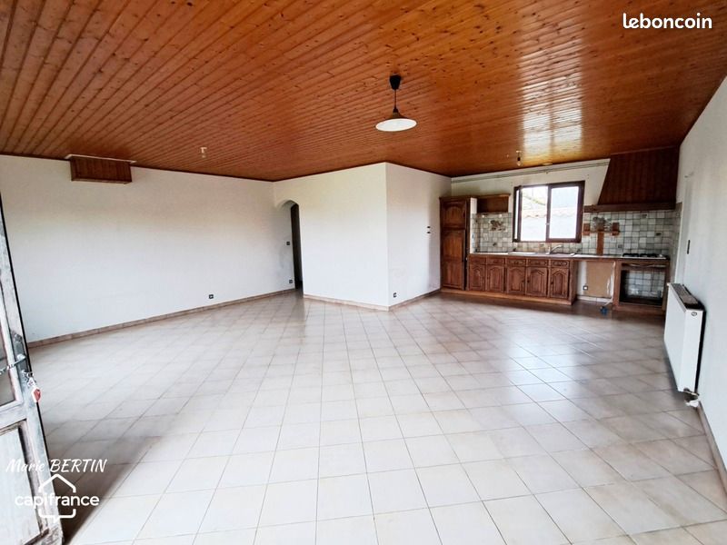 Maison 5 pièces 126 m² · à Asnières-en-Poitou · 126 m² · 99 900 €