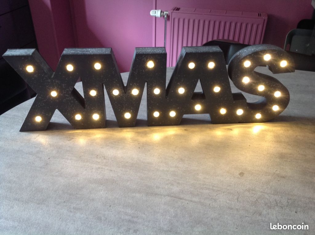 Plaque décorative Noël LED XMAS - la:58 cm + piles - NEUVE (image 1)