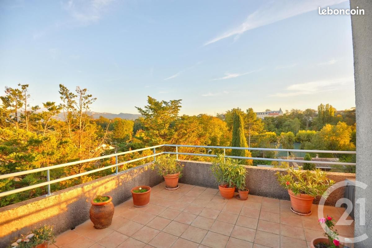 Appartement 3 pièces 78 m² · à Romans-sur-Isère · 78 m² · 995 €/mois