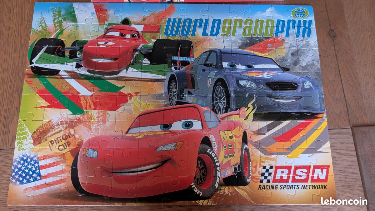 Lot 2 puzzles (image 3)