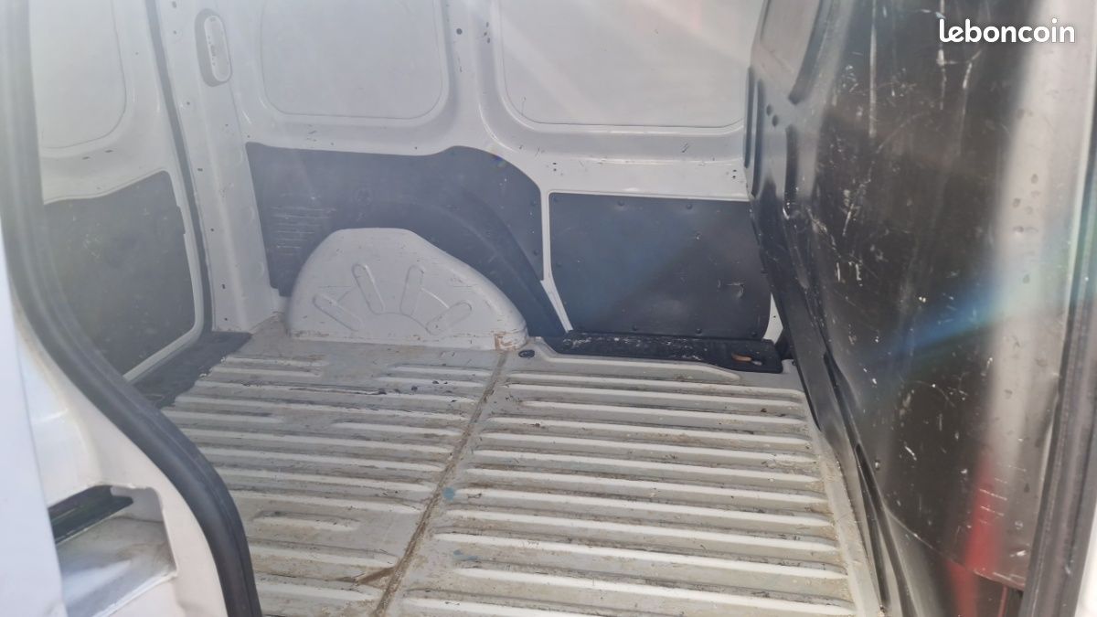 Mercedes Citan FOURGON 109 cdi long (image 8)