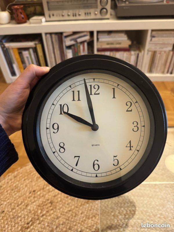 Horloge rétro IKEA - DEKAD (image 2)