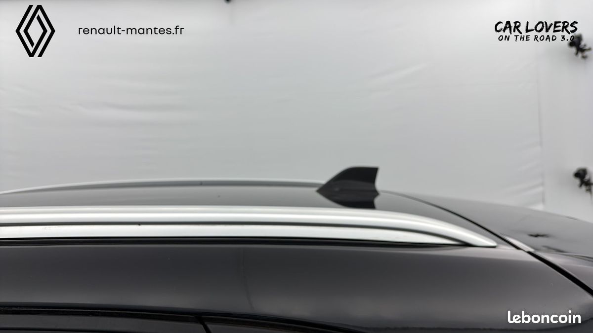 RENAULT Captur E-Tech Plug-in 160 Intens (image 29)